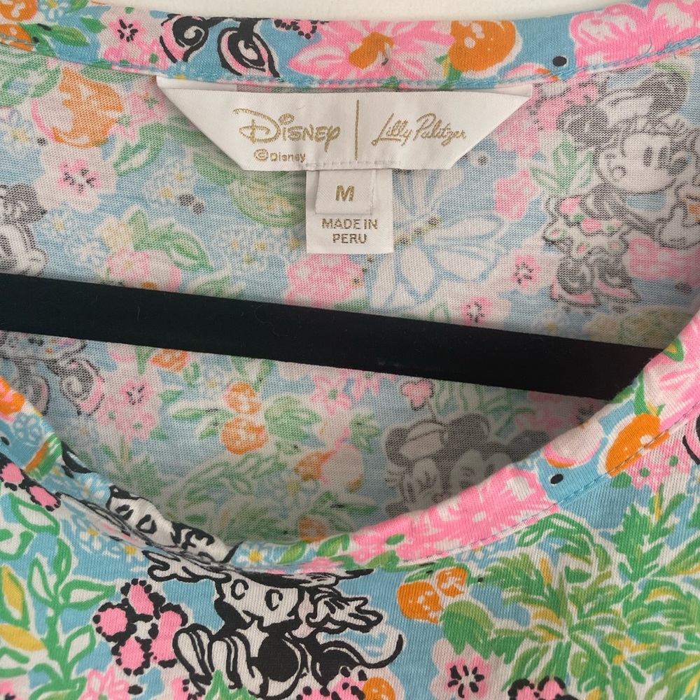 DISNEY X Lilly Pulitzer Limited Edition Women's Mickey Minnie Claremont Trim Top - Picture 2 of 6